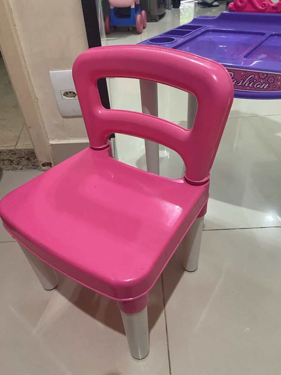 Mesa de maquiagem infantil - Foto 4