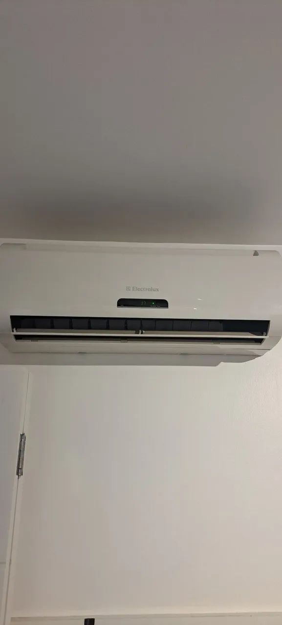Ar Condicionado 9 mil BTUs Funcionando Electrolux