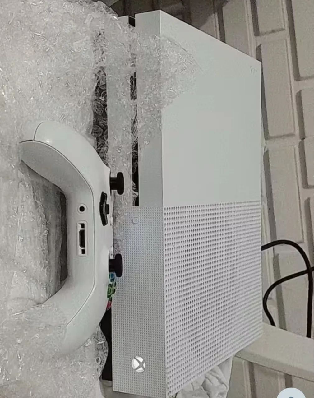 XBOX ONE S 1 TB ( COM NOTA FISCAL) - Foto 4