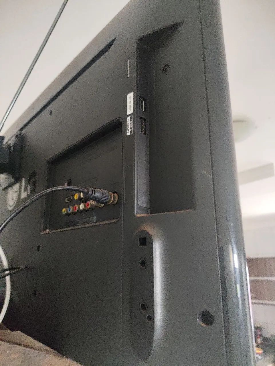 TV 32" LG, HDMI, não Smart. - Foto 2