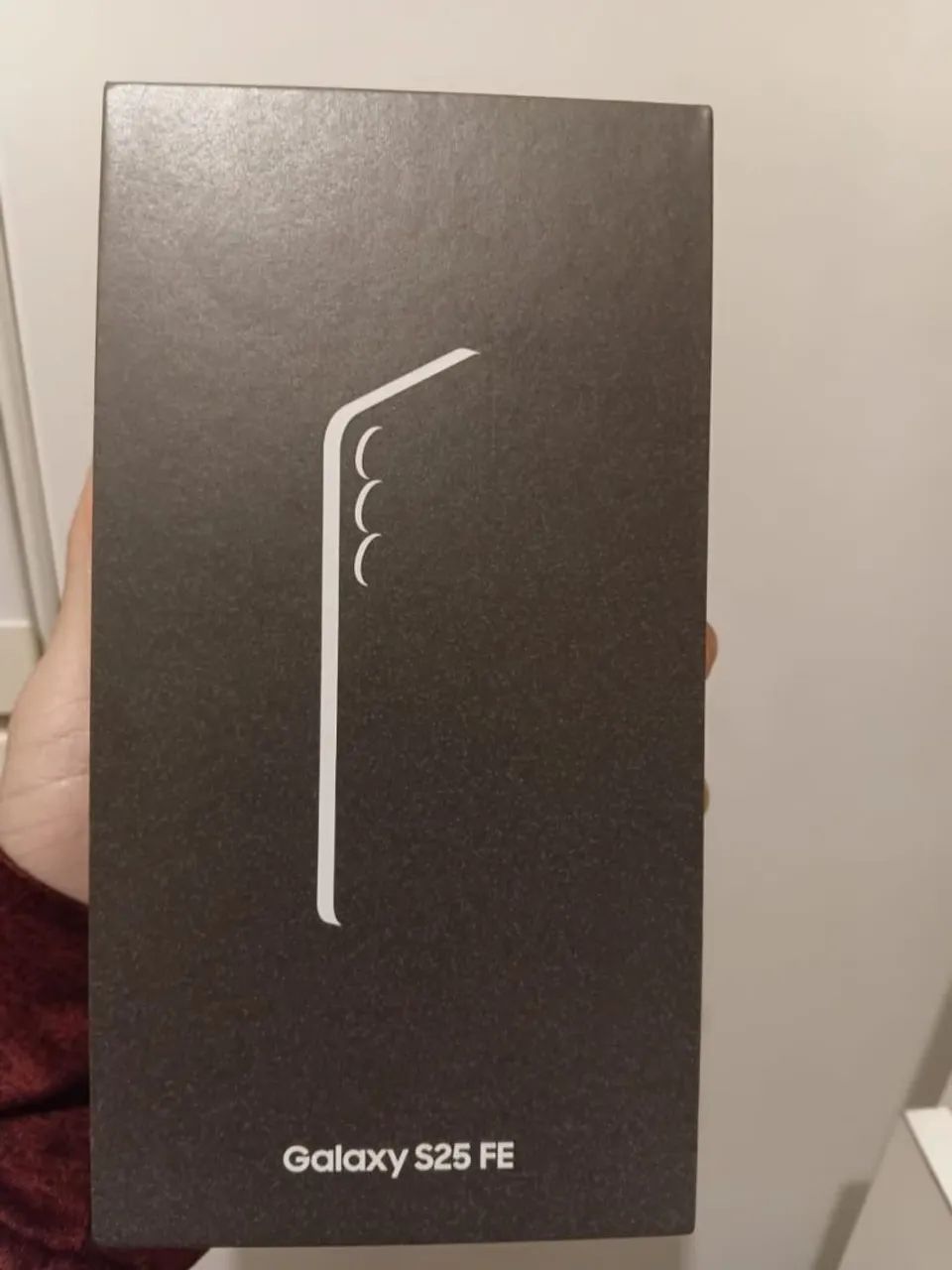 Samsung Galaxy S25 FE LACRADO