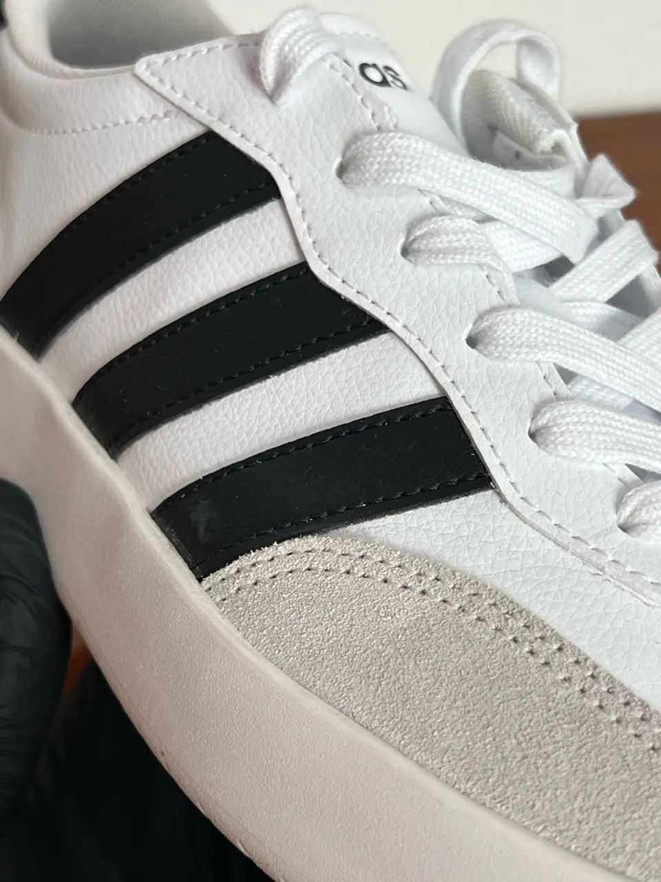 Adidas barredas - Foto 4