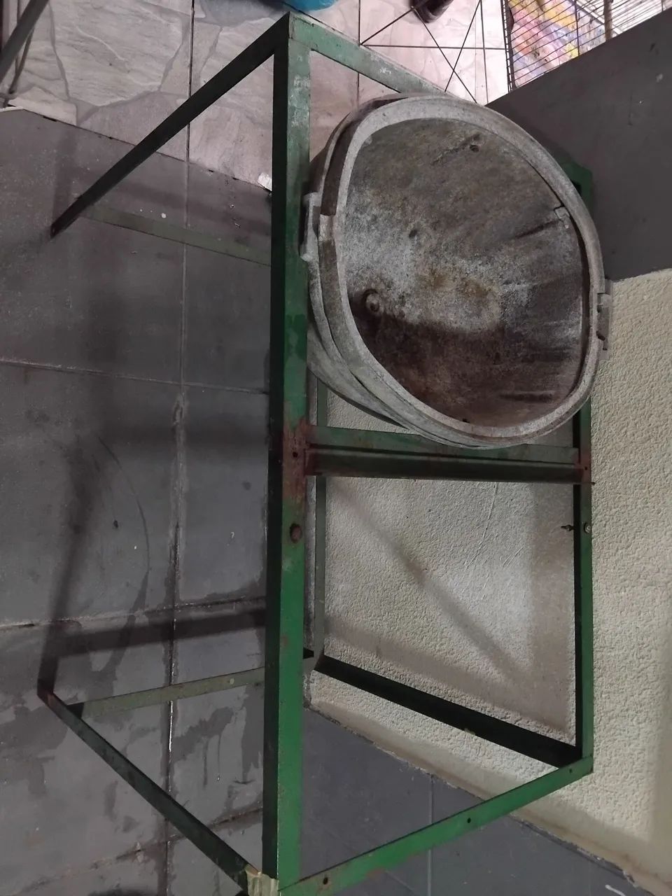 CHURRASQUEIRA DE MESA