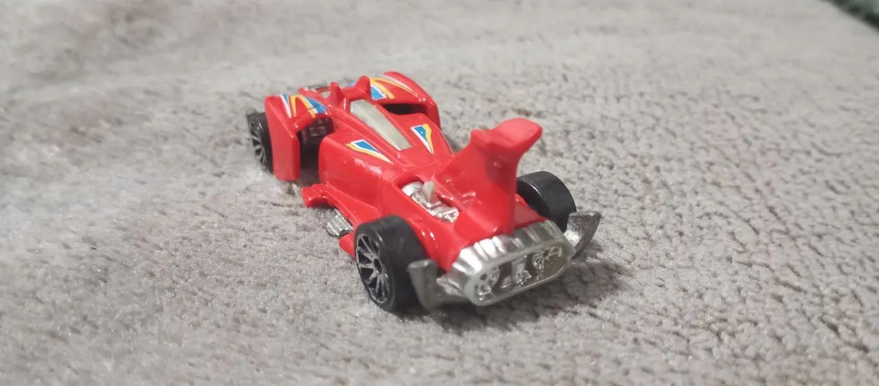 Hot Wheels Jet Threat  - Foto 2