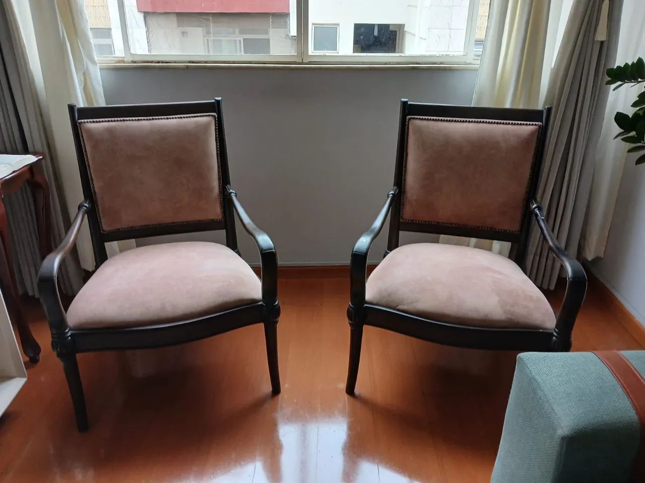 2 cadeiras jogo RS700 cada centro entrego - Foto 2