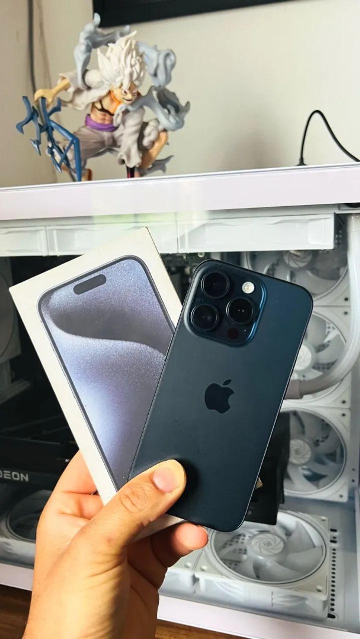 iPhone 15 pro 256 gigas 