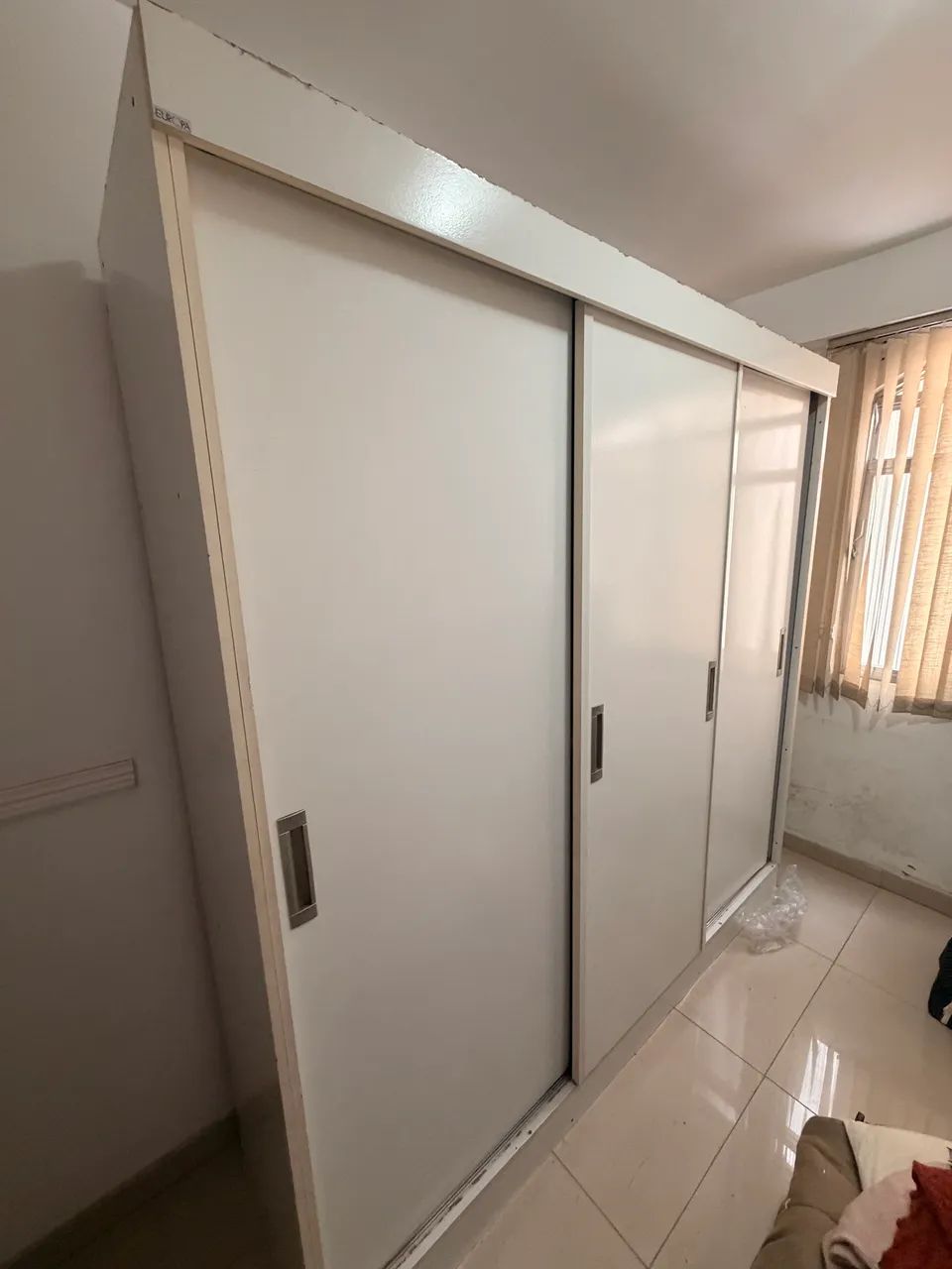 Guarda Roupa - Foto 2