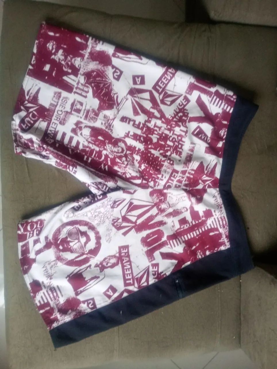 Bermuda Volcom Tam. 44 importada  - Foto 4