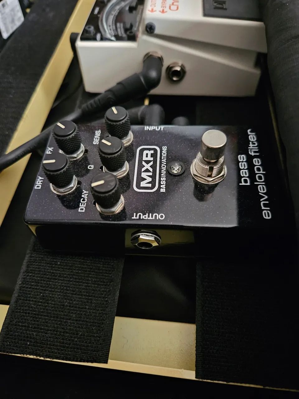 Oportunidade,  pedal MXR Envelop Filter para baixo - Foto 2