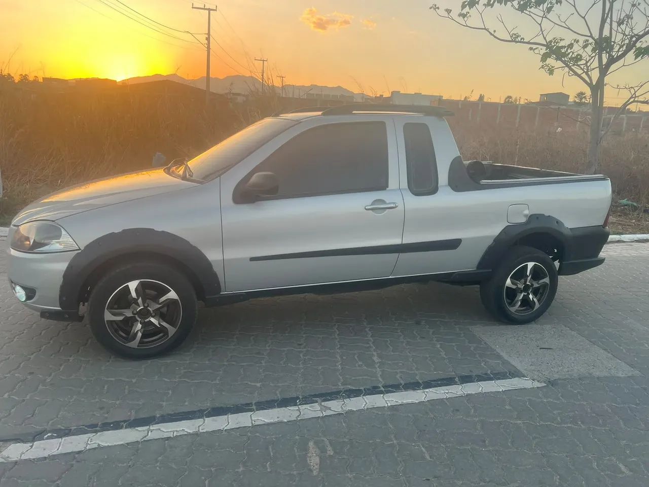 Fiat Strada Working 1.4 MPI Fire Flex 8V CE 2011 - Foto 4