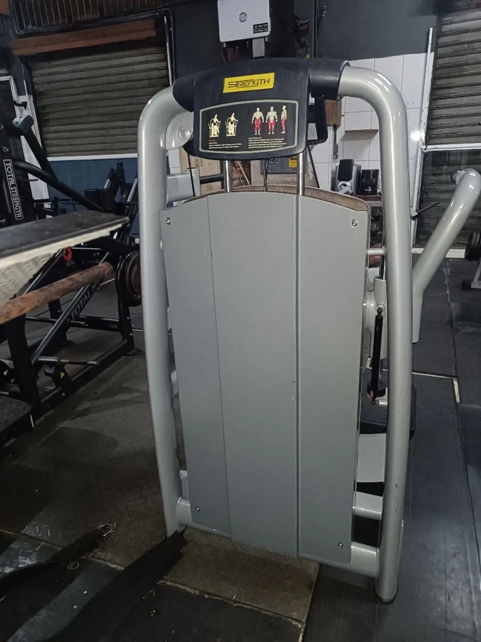 APOLLETE TECHNOGYM - EQUIPAMENTO PROFISSIONAL PARA ACADEMIA - Foto 4