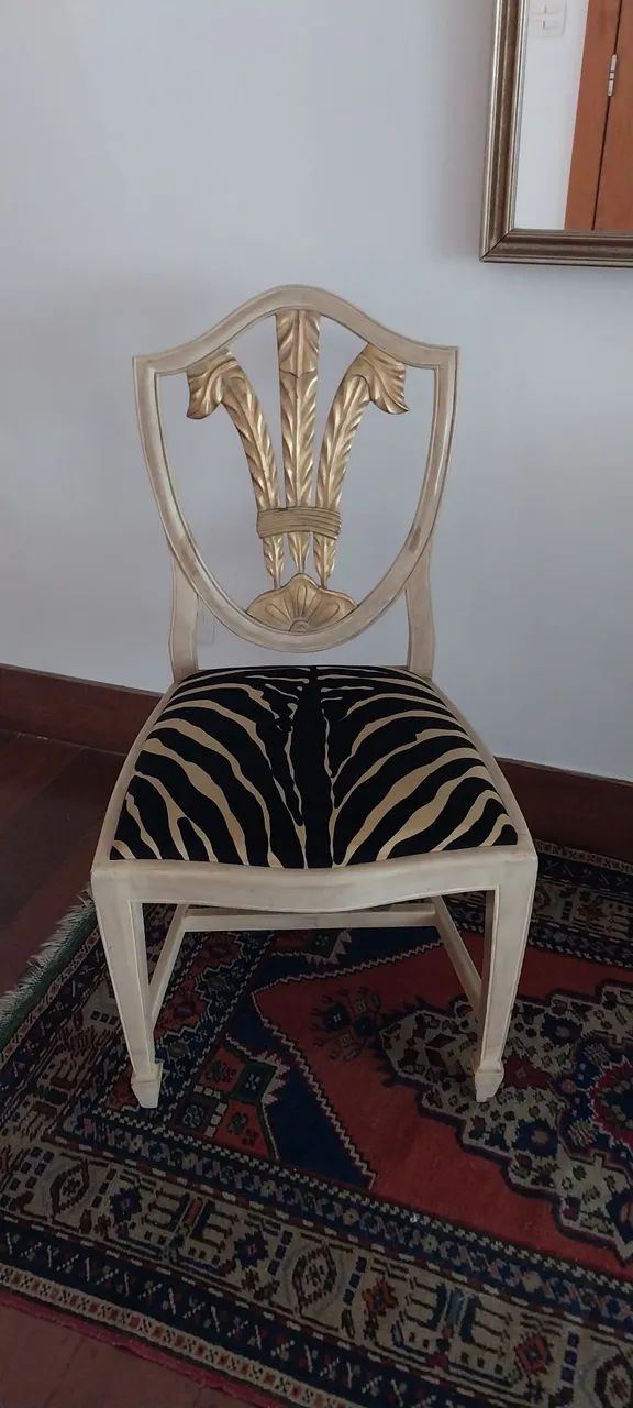 Cadeira da indonésia  - Foto 2