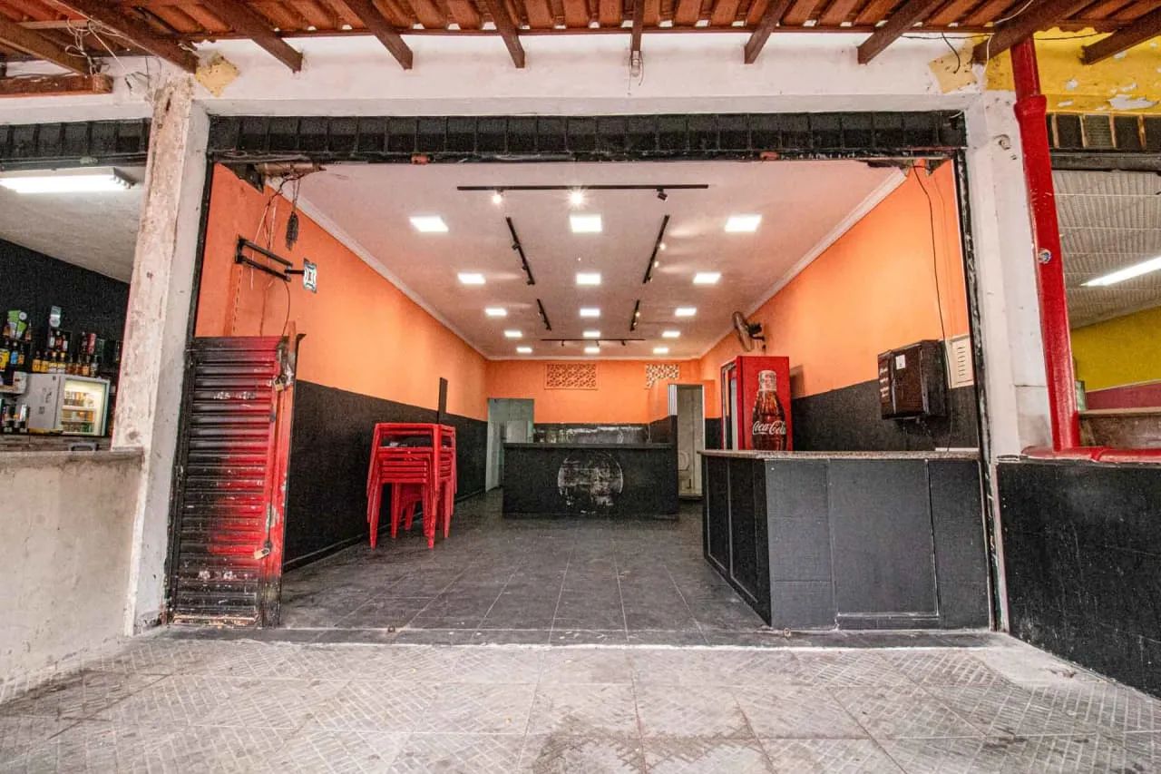 Sala comercial na Avenida Sylvio Torres, 140  55 m²