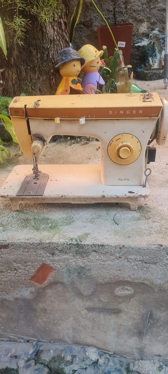 Maquina de costura singer eletrica  - Foto 5