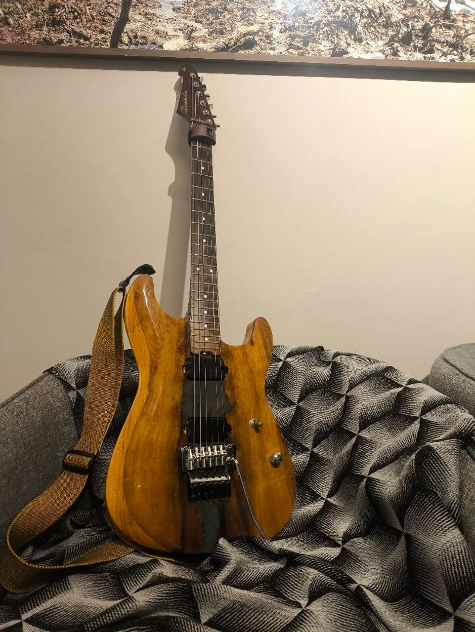 Guitarra studiobaker resine River custon 
