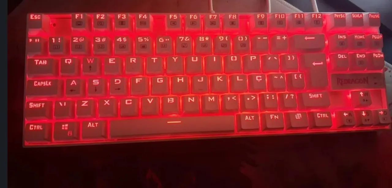 Teclado mecânico gamer redragon branco