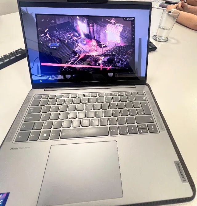 Note book Yoga Slim 7i Ultra 5 16g RAM 512gb Tela Oled - Foto 4