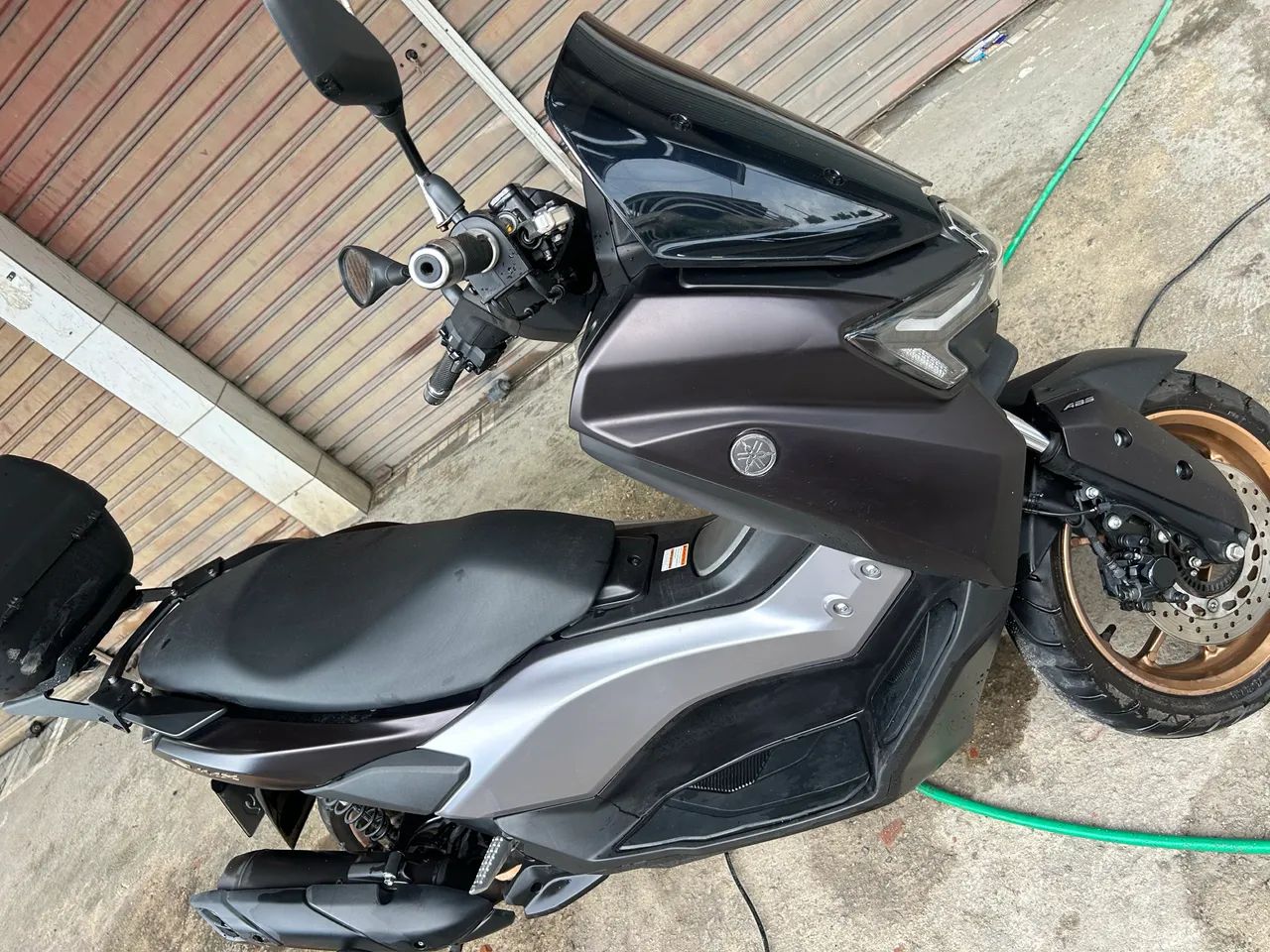 Moto muito nova 