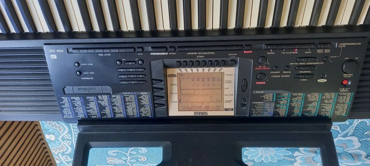 Teclado Yamaha PSR 330 - Foto 3
