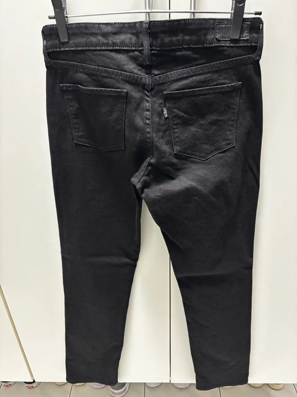 Calça preta Levis  - Foto 5