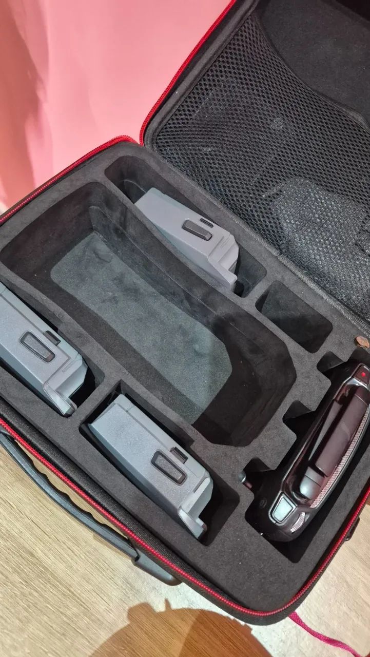 Drone Dji Mavic pro +3 Baterias + Carregador + Bag  - Foto 3