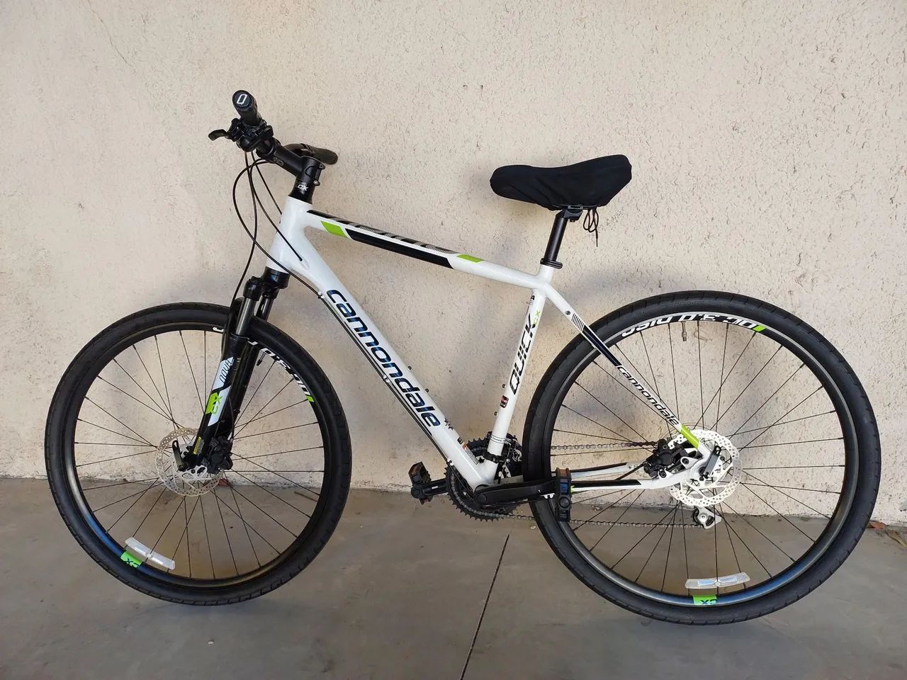 Bicicleta Cannondale Quick CX Aro 29