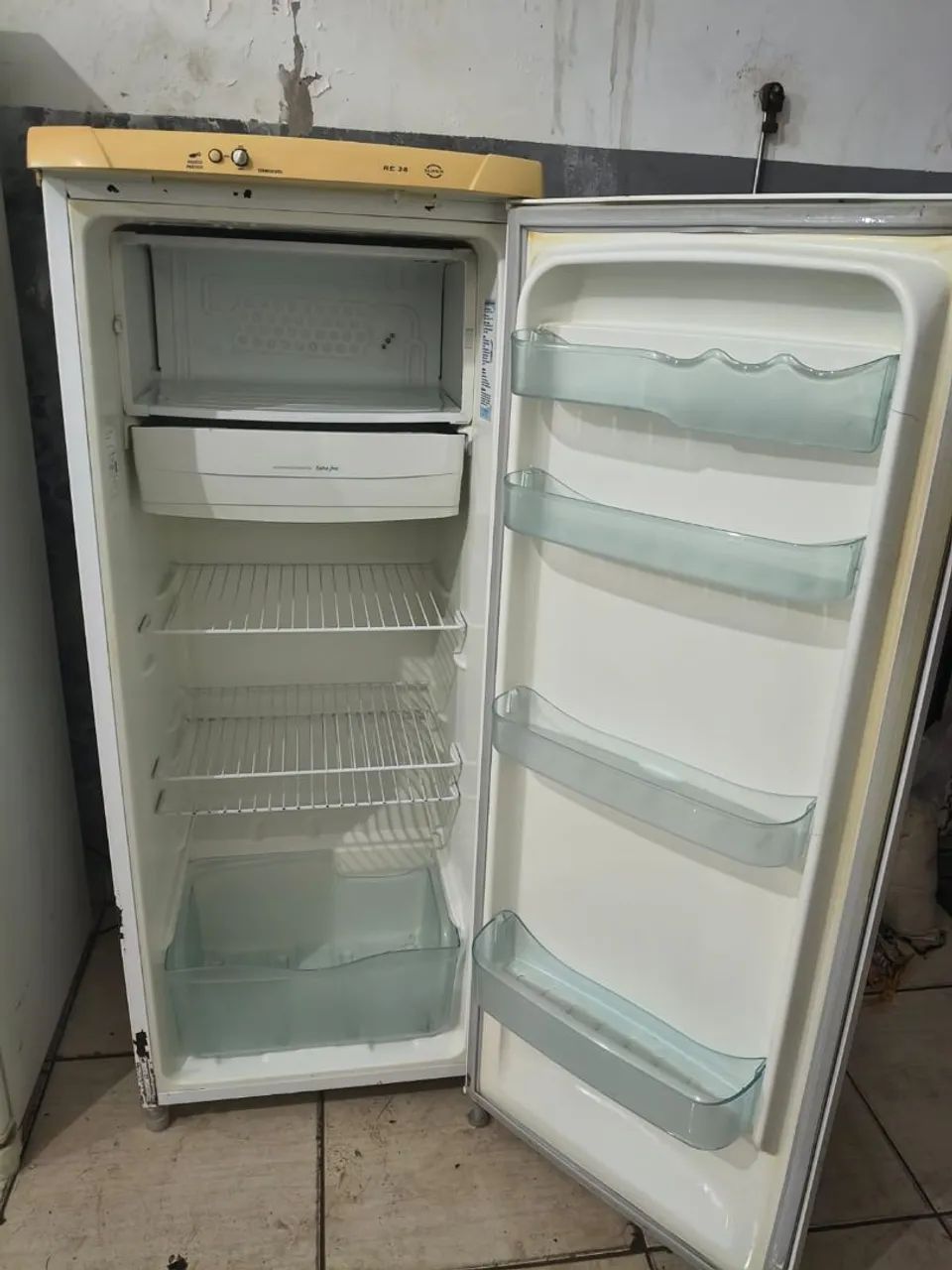 Geladeira Electrolux  - Foto 2