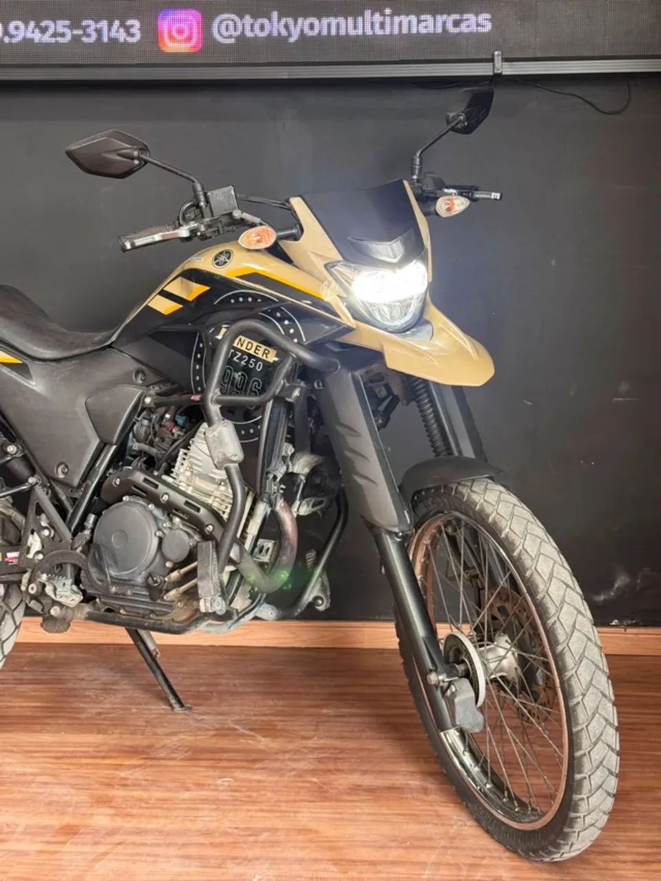 XTZ 250 LANDER 2023