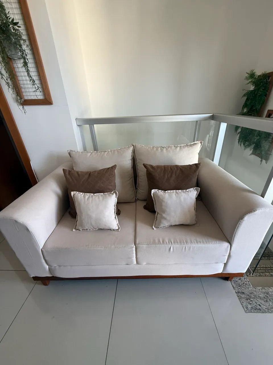 Sofá 2 lugares seminovo - Foto 2