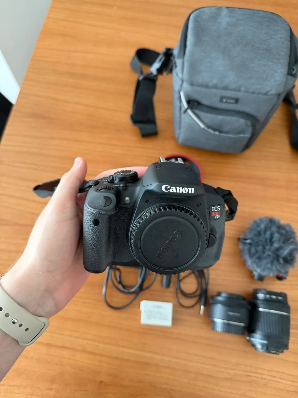 Câmera Canon T5i 
