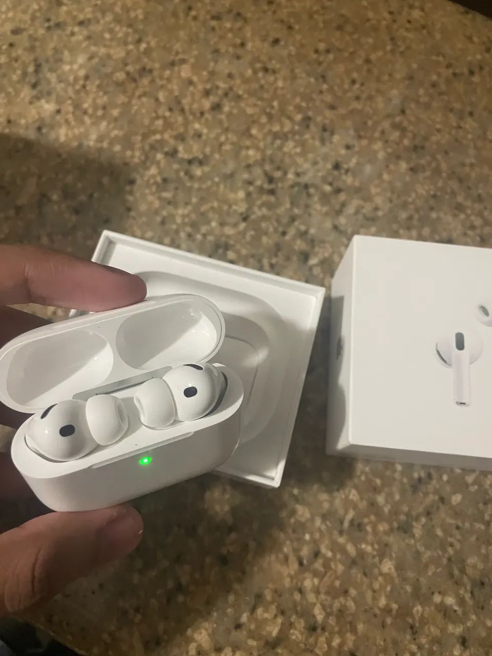 AirPods Pro 3  - Foto 2