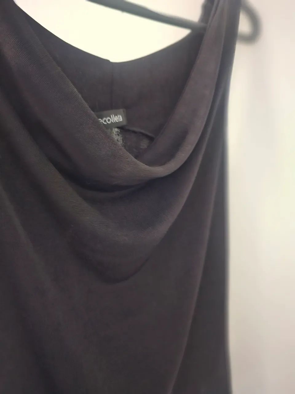 Blusa com caimento - Foto 2