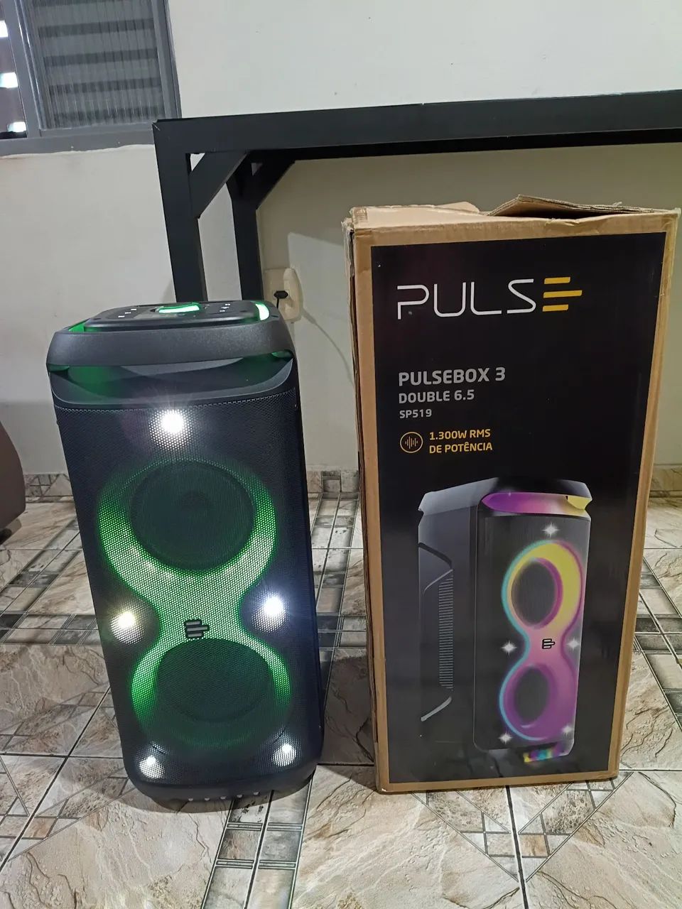 Vendo Caixa de Som da Pulsebox3 1300W - Foto 2