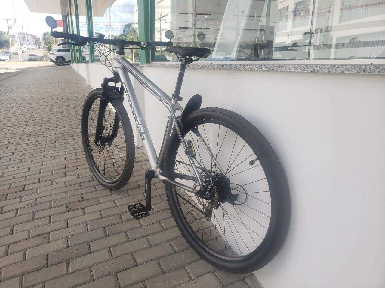 Bicicleta Cannondale Carbon MT Aro 29 M - Foto 3