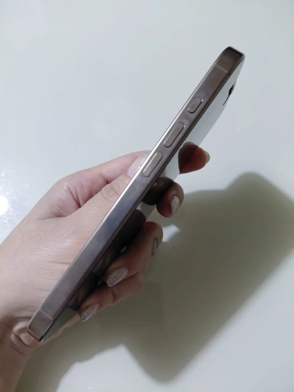 iPhone 16 pro 128g - Foto 2
