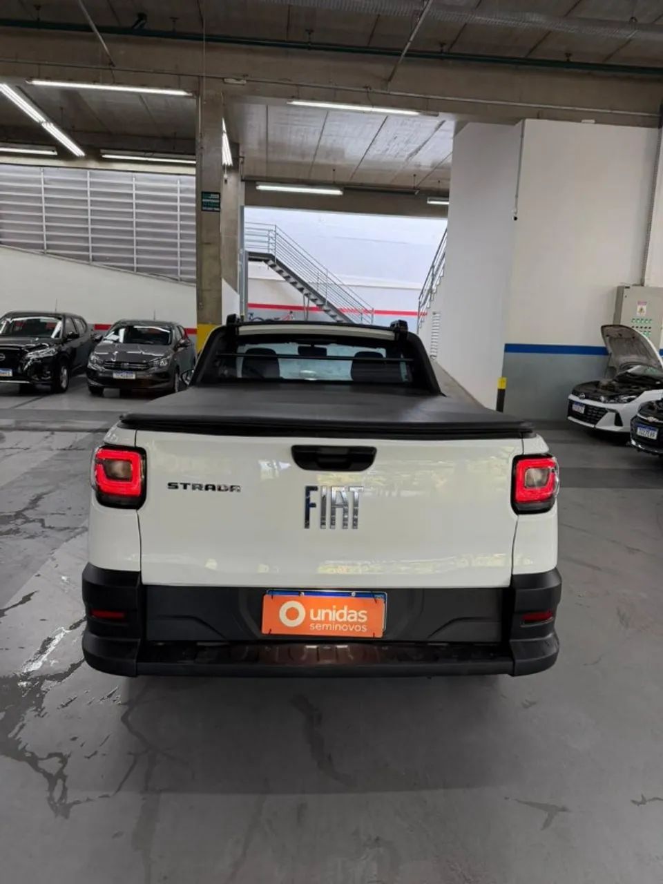 Fiat Strada Endurance 1.4 Flex 8V CS Plus 2023 - Foto 3