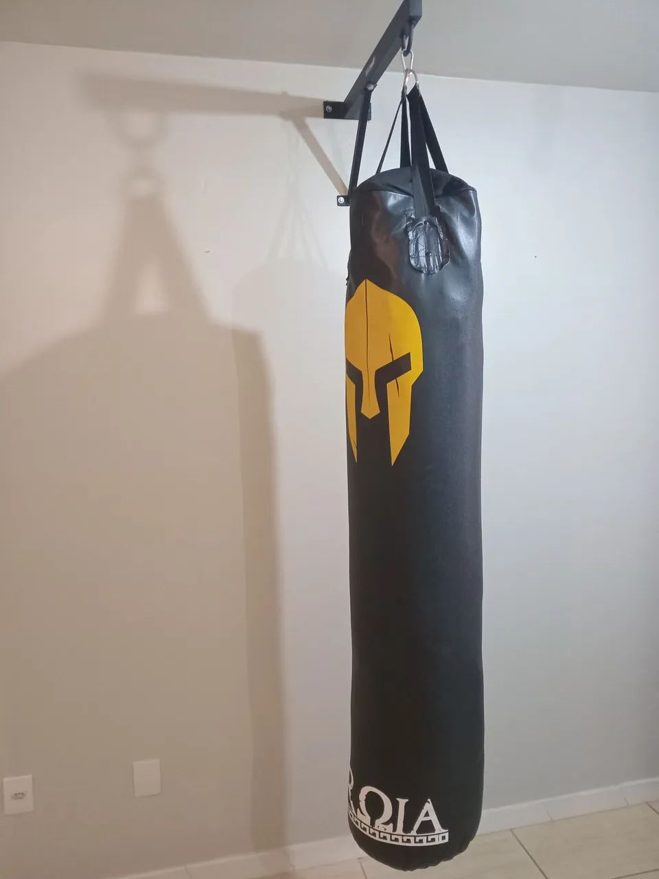 Saco de pancada 160 cm cheio mais suporte  - Foto 2