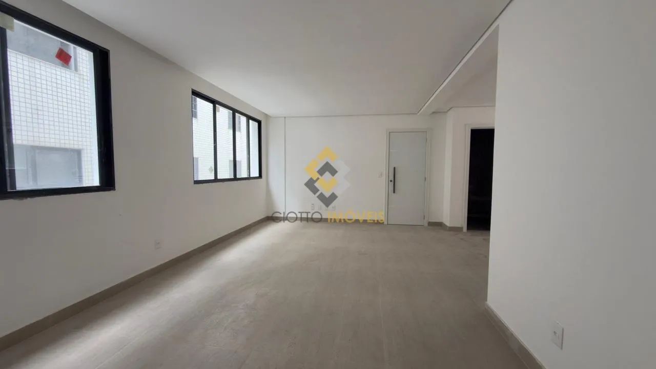 Apartamento 3 quartos - Liberdade
