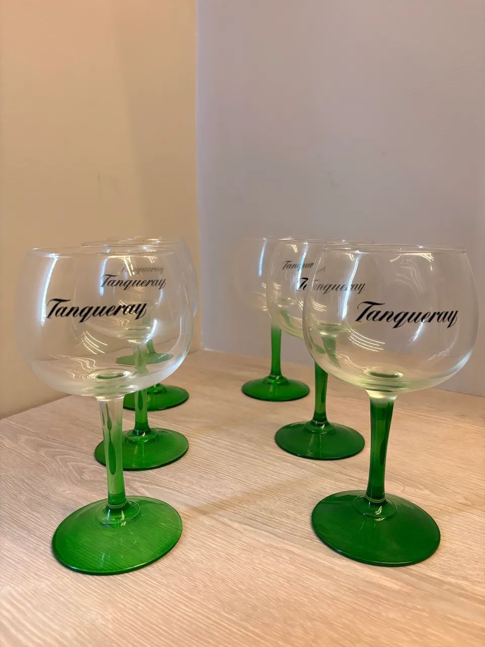 Jogo com 6 taças de gin original Tanqueray - Foto 4