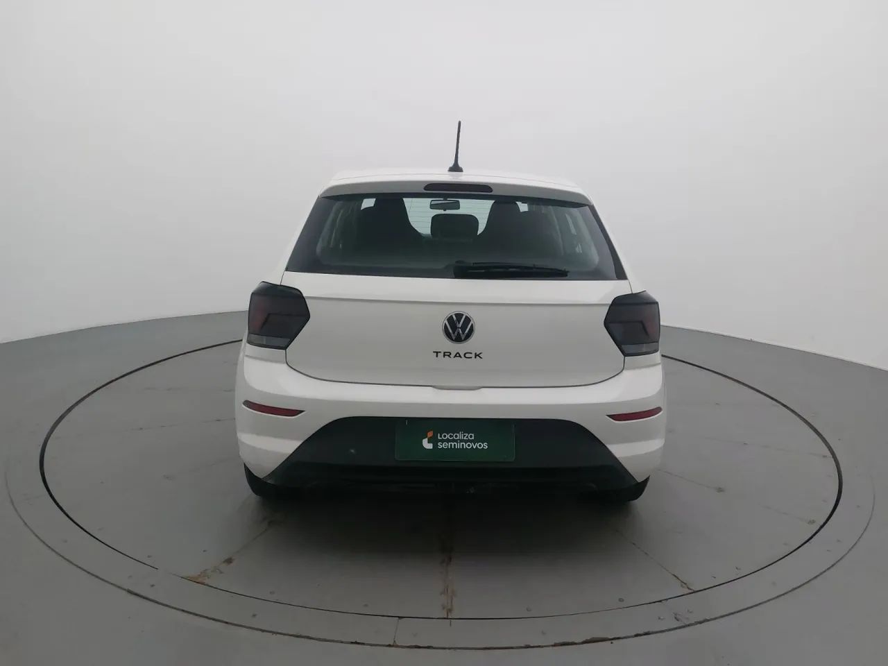 Volkswagen Polo Track 1.0 Flex 12V 5p, foto 4 de 18