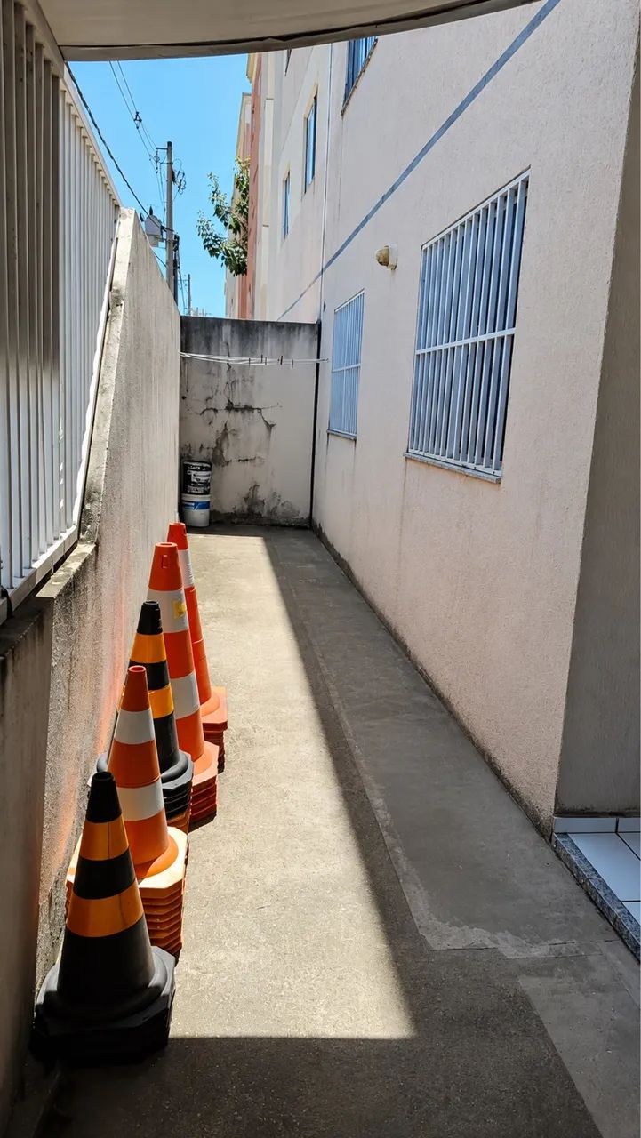 Passo chave de Ap no térreo com quintal - ventilado- sem débito - Foto 3