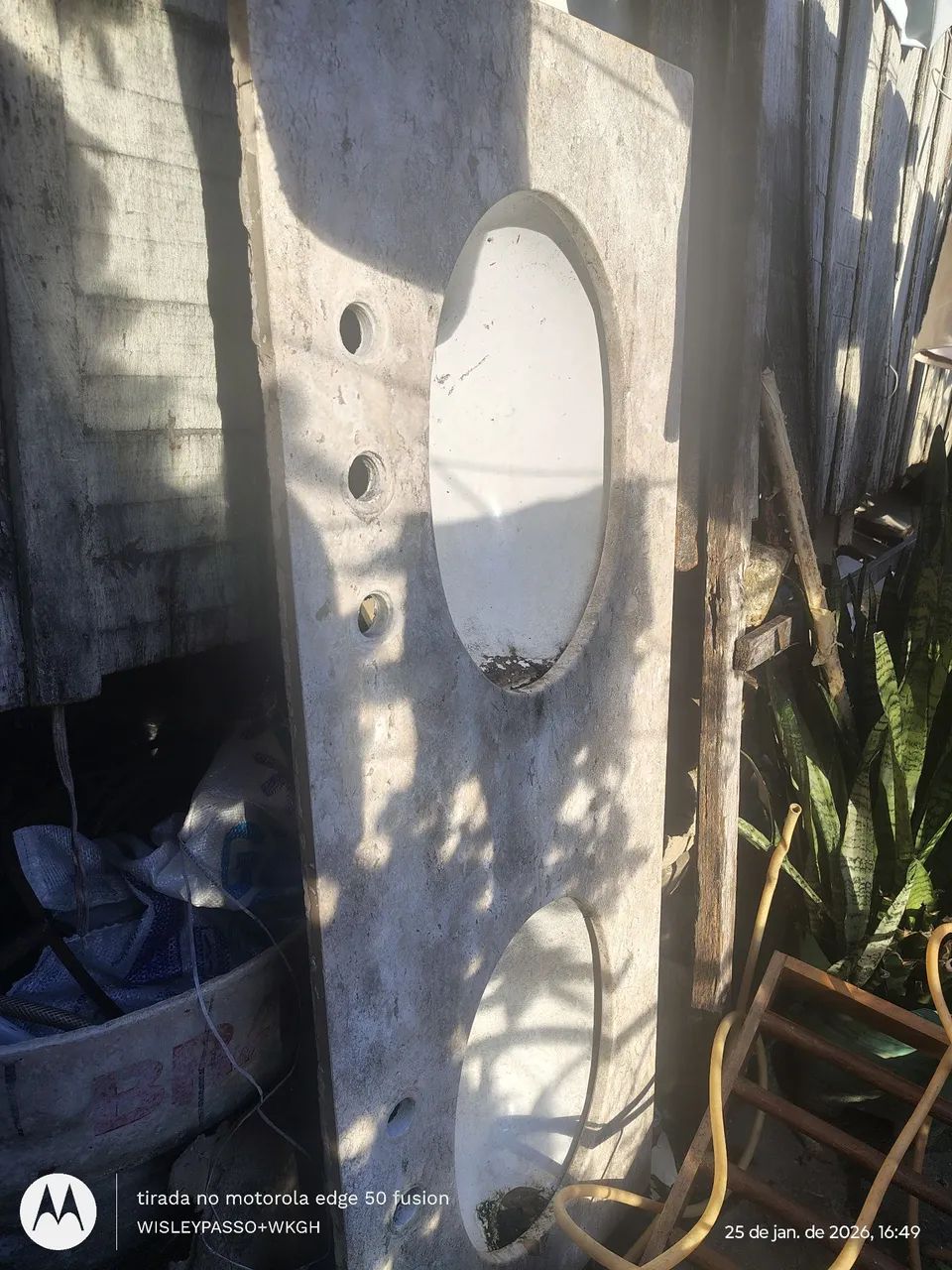 Pia de mármore com 2 Cubas de porcelana  - Foto 2