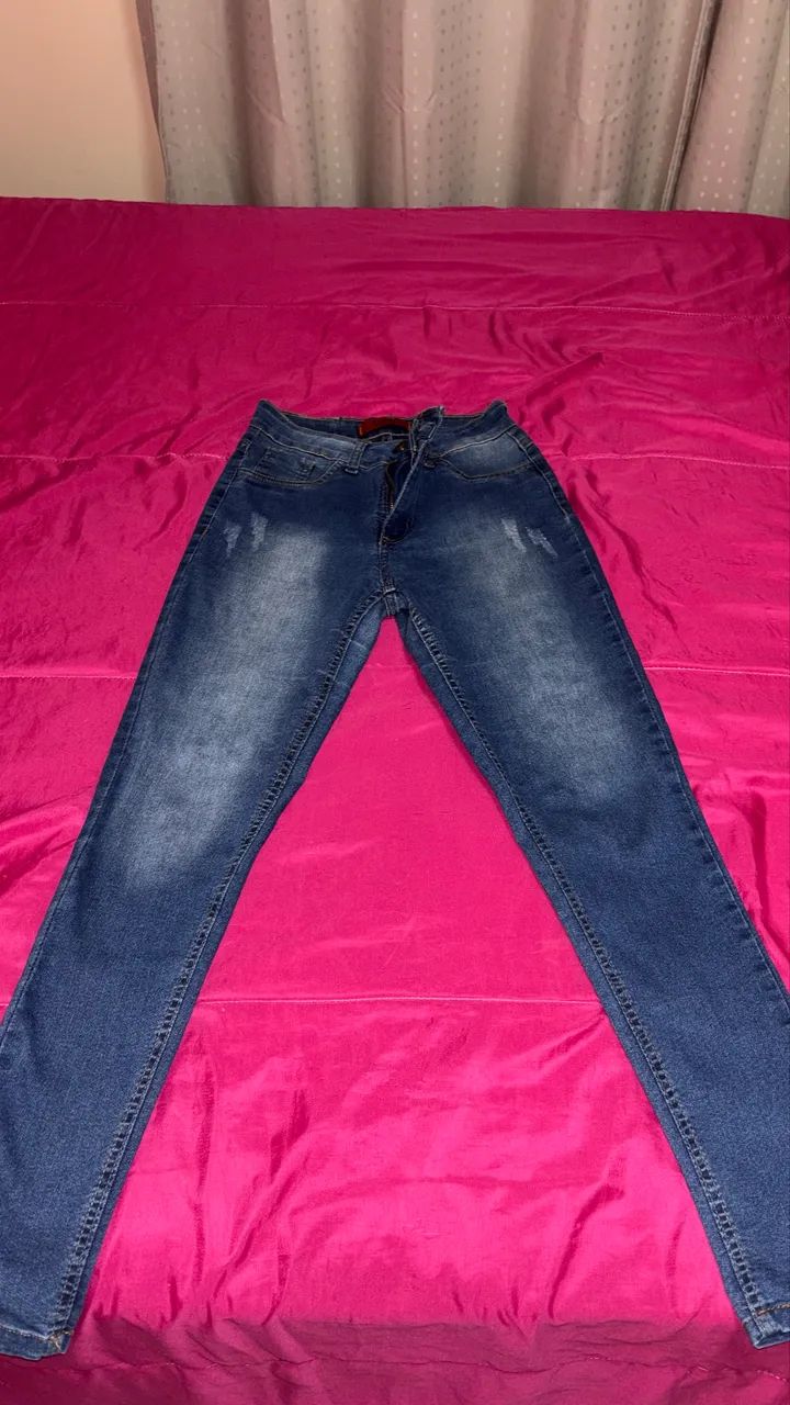 VENDO CALÇAS JEANS - Foto 2