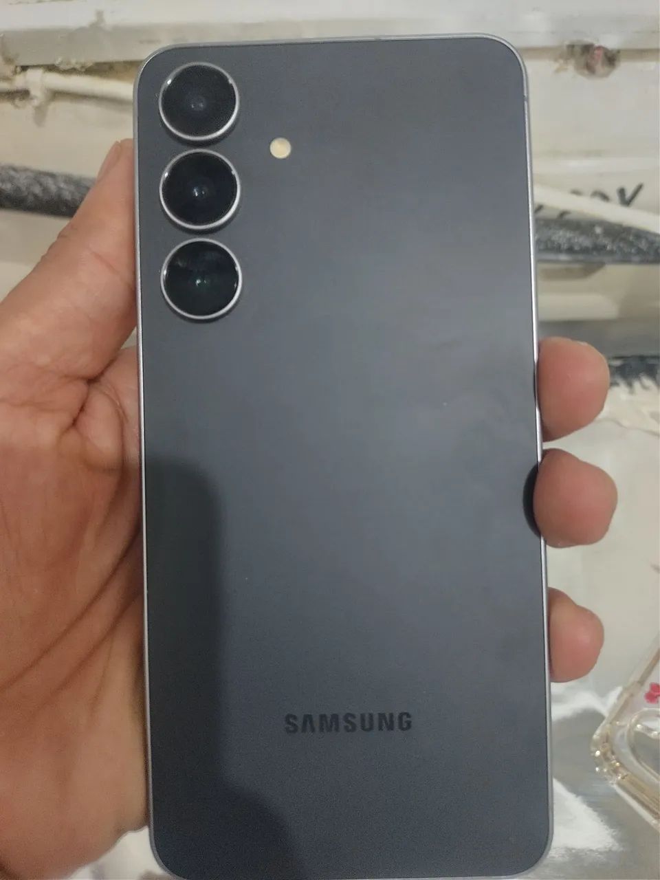 Vendo celular  O Samsung Galaxy S25 FE 128G - Foto 3
