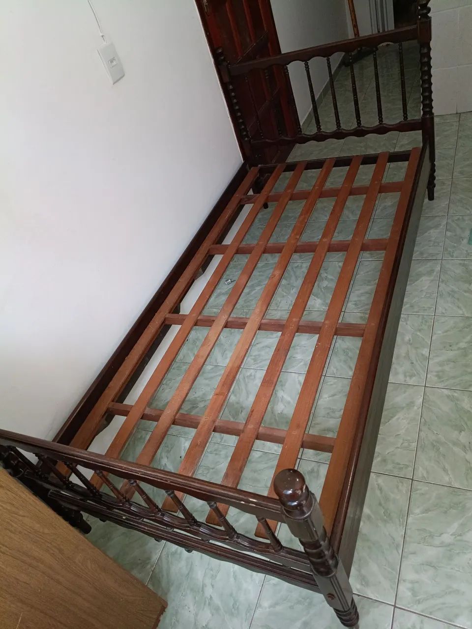 Cama de solteiro madeira de primeira  - Foto 5