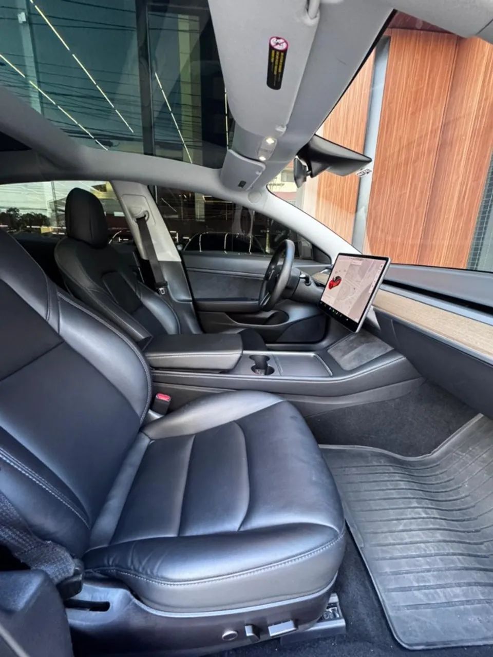 Tesla Model 3 Elétrico AWD Performance, foto 15 de 20