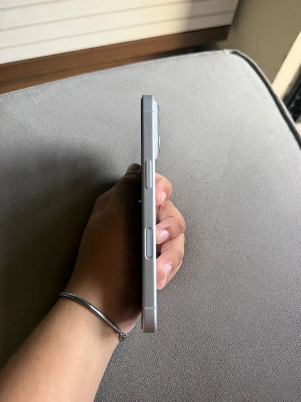 iPhone 16, branco completamente novo - Foto 5