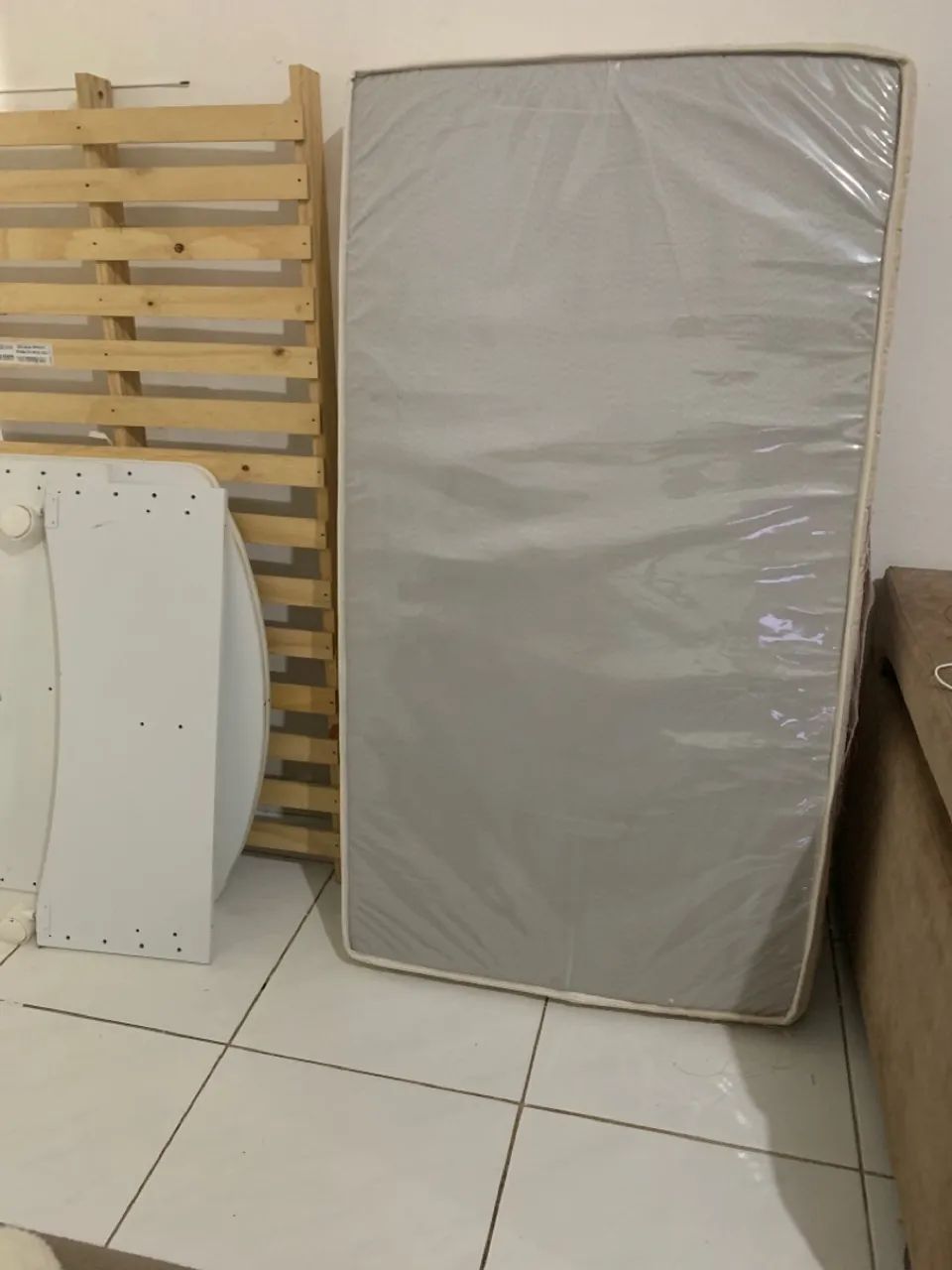 Berço com colchão  - Foto 2