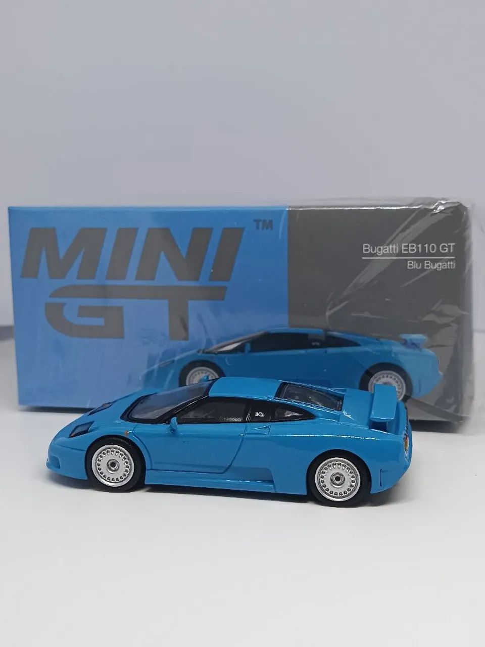 Mini GT >644 Bugatti EB110 