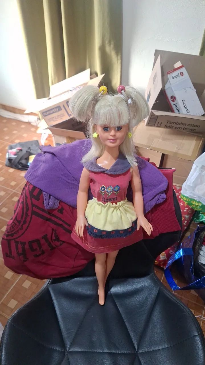 Boneca xuxinha 